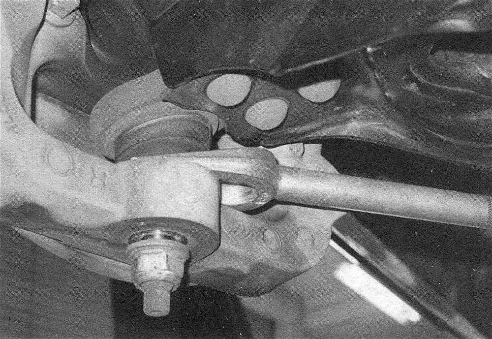 RAM Trucks Separating the lower control arm balljoint with a picklefork type balljoint separator