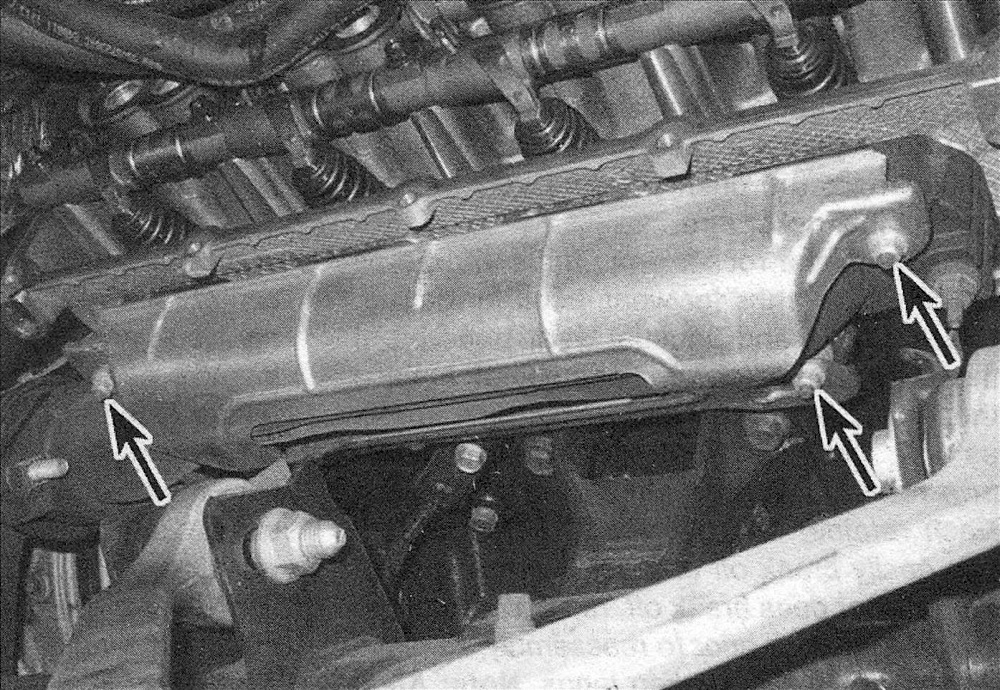 RAM Trucks Hemi engine Location of the exhaust manifold heat shield nuts (right-side)