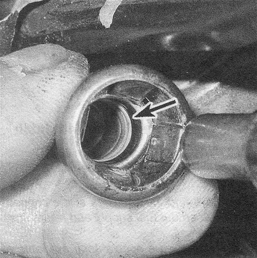 RAM Trucks Fuel and exhaust systems - gasoline engines Inspect the old 0-ring inside the female side of the metal collar fitting. If it's cracked, torn or otherwise deteriorated, replace it